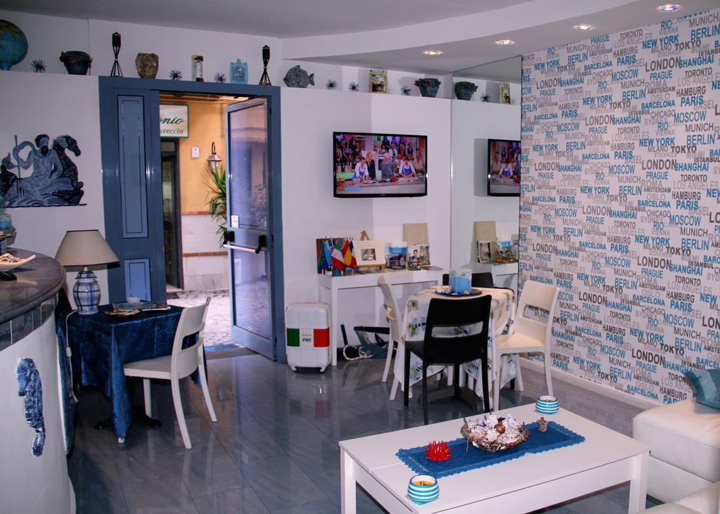 Hotel Darsena Pozzuoli Bagian luar foto